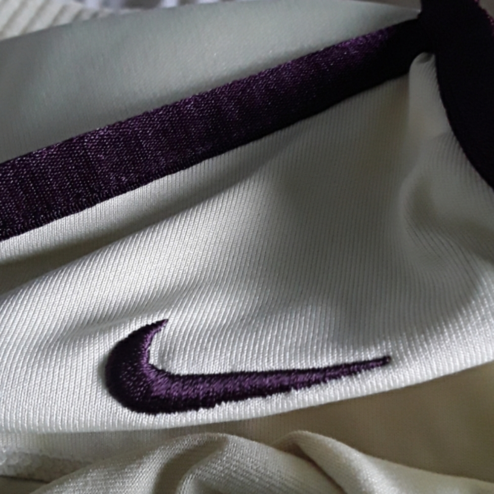 Nike Women's Asymmetric Yellow/Maroon Tennis Top - Picture 7 of 7